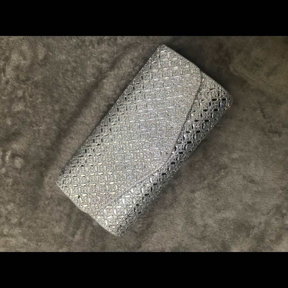 Silver clutch